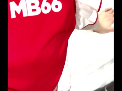 Chơi em nhân viên dâm sướng lồn