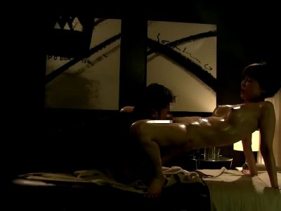 Massage gái xinh nứng lồn vét máng cực phê