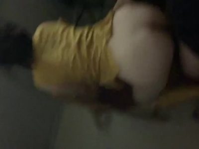 Lén lút chịch hàng xóm mông căng cuồng dâm doggy phê quá