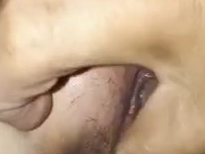 Con em chổng mông cho anh ghệ quay video làm kỷ niệm
