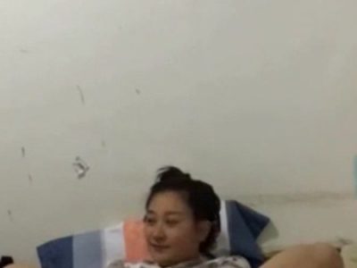 Lâu rồi bướm em chưa được đụ nứng quá