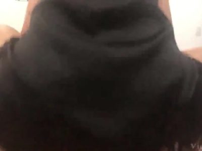 Bé yêu dâm đãng đồ ren đen cưỡi ngựa cuồng dâm phê quá