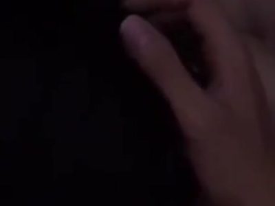 Vừa đi ăn về em đã mò cu anh ra bú sướng quá