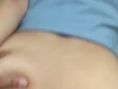 Cầm tay con phò hàng xóm xoạc cho tung bướm