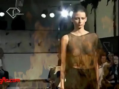 Tổng hợp gái xinh nứng lồn khoe hàng cặp vếu cực múp