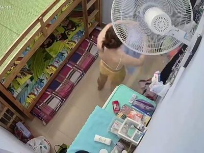 Quay video lén lút nhìn em trọ bên tahy đồ