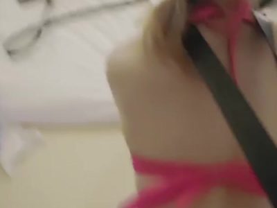 Địt tung lồn sinh viên bikini hồng dâm đãng phê lòi