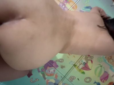 Vk đĩ thích chổng mông lên để vừa doggy vừa tét đít
