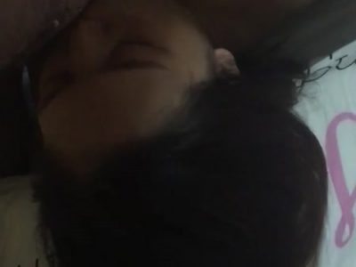 Nhét buồi vào miệng con ghệ đang phê thuốc