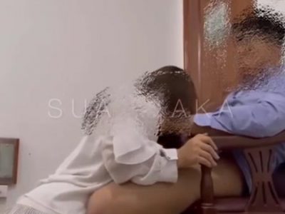 Em thư ký vào nhà nghỉ cùng sếp nứng bú buồi quá đã