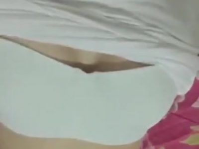 Học sinh tự quay cởi áo khoe ti siêu sướng