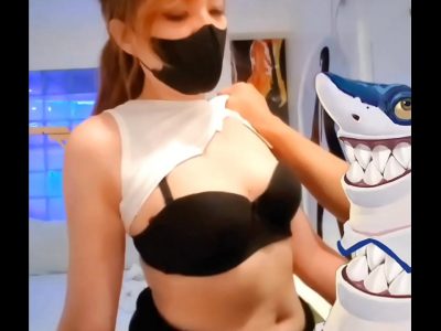 Em gái lồn dâm che mặt cưỡi ngựa cực sung sướng rreen
