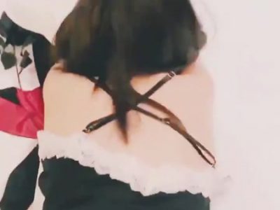 Mới mua váy ngủ em test luôn cùng chồng