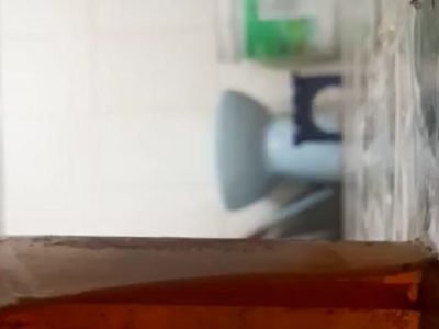 Quay lén em gái tơ còn trinh đi đái hồi hộp vãi