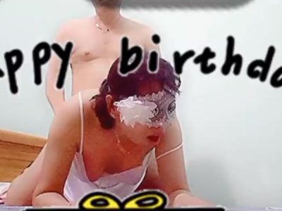 Nhẹ thôi giai yêu, từ từ cho mẹ sướng đã