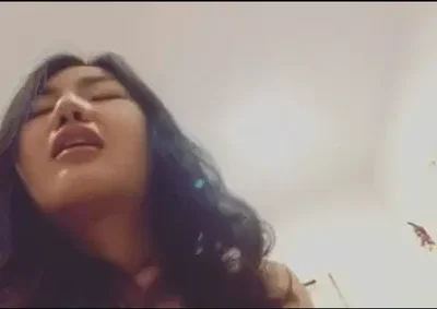 Em người yêu vú to lồn dâm lồn non tơ cưỡi ngựa giỏi quá