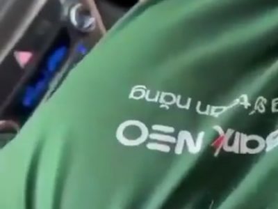 Em gái ngân hàng VPbank bú buồi trên oto quá đã