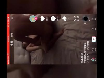 Quay clip sex tung lên tiktok cho mọi người xem dâm quá