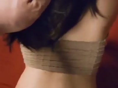 Chịch cô em xinh dâm sung sướng lên đỉnh rên quá trời