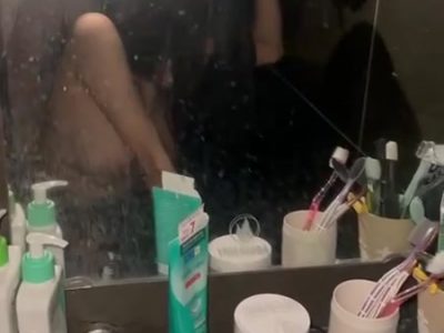 Doggy gái ngon loli mình dây đỉnh chóp trong toilet