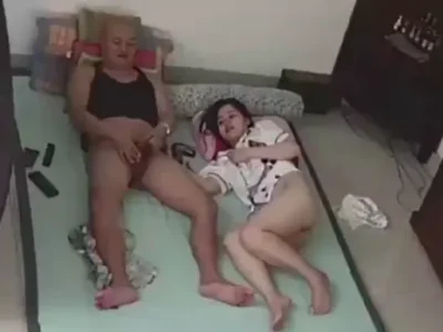 Book con đĩ dâm vè nhà địt cho sướng buồi