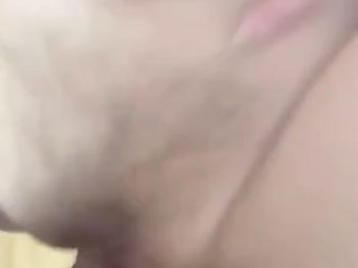 Con em đang tập yoga mà bị bố chồng lại nghịch bướm địt đã
