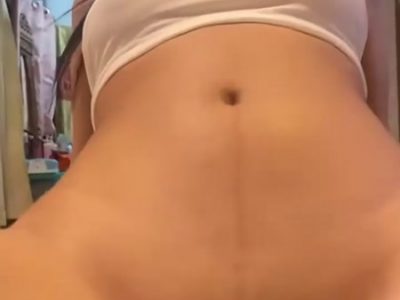 Con em xinh dâm học sinh không lông cưỡi ngựa sướng đỉnh