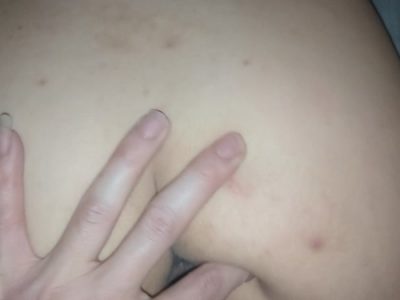 Đụ úp thìa bé dâm mới lớn lắm nước sướng cực phê