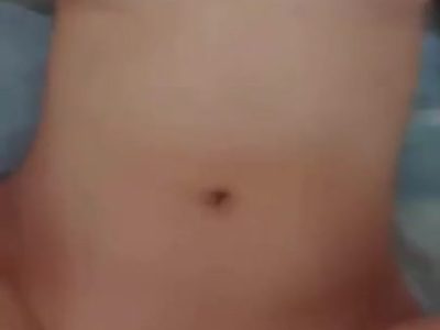 Em liếm buồi anh biểu cảm hạnh phúc dâm đãng cho anh bắn tinh nóng hổi lên mặt